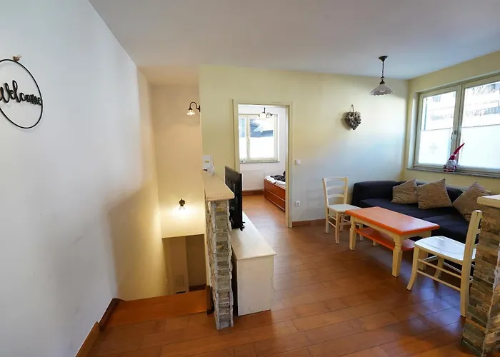 Apartment Mojstrovka With Terrace In City Center
